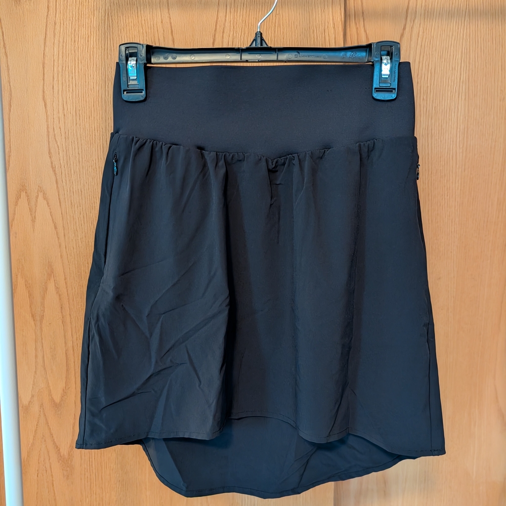 Sporty Black Women's Skirt